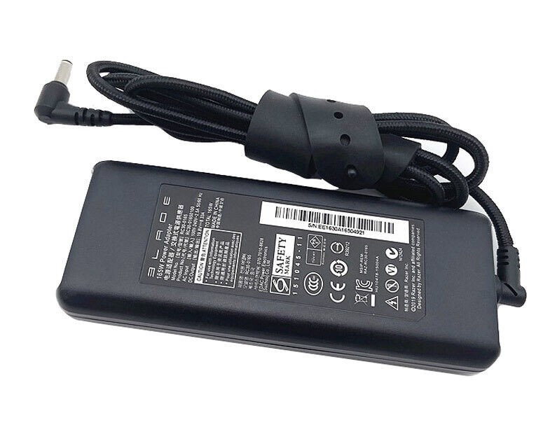 Razer Blade RZ09-01953G52-R3G1 Charger 165W